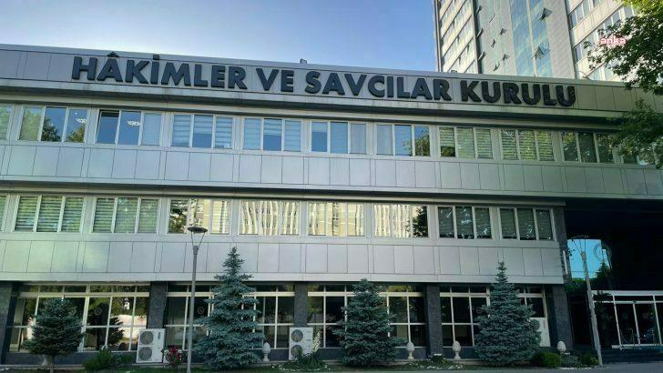 2 bin 831 hakim ve savcının görevde yükselmesine ilişkin HSK kararları Resmi Gazete'de yayımlandı