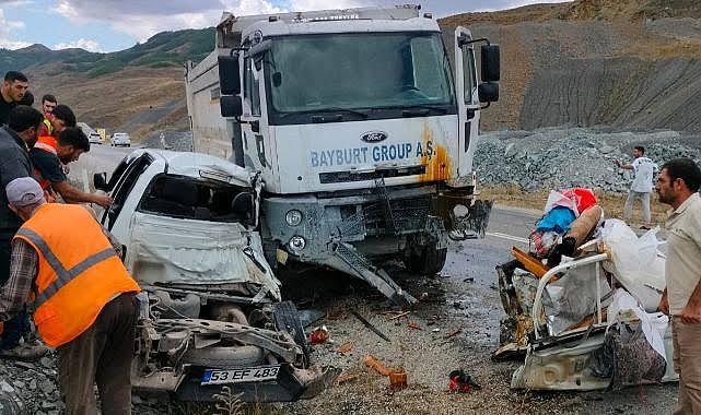 Erzurum’da Feci Kaza 3 Ölü 2 Yaralı